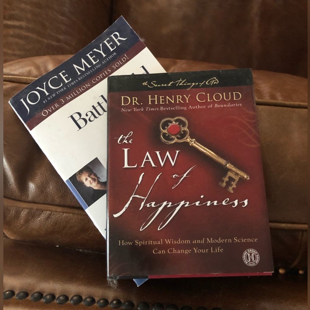 🌿 2 Book Bundle of Christian Books